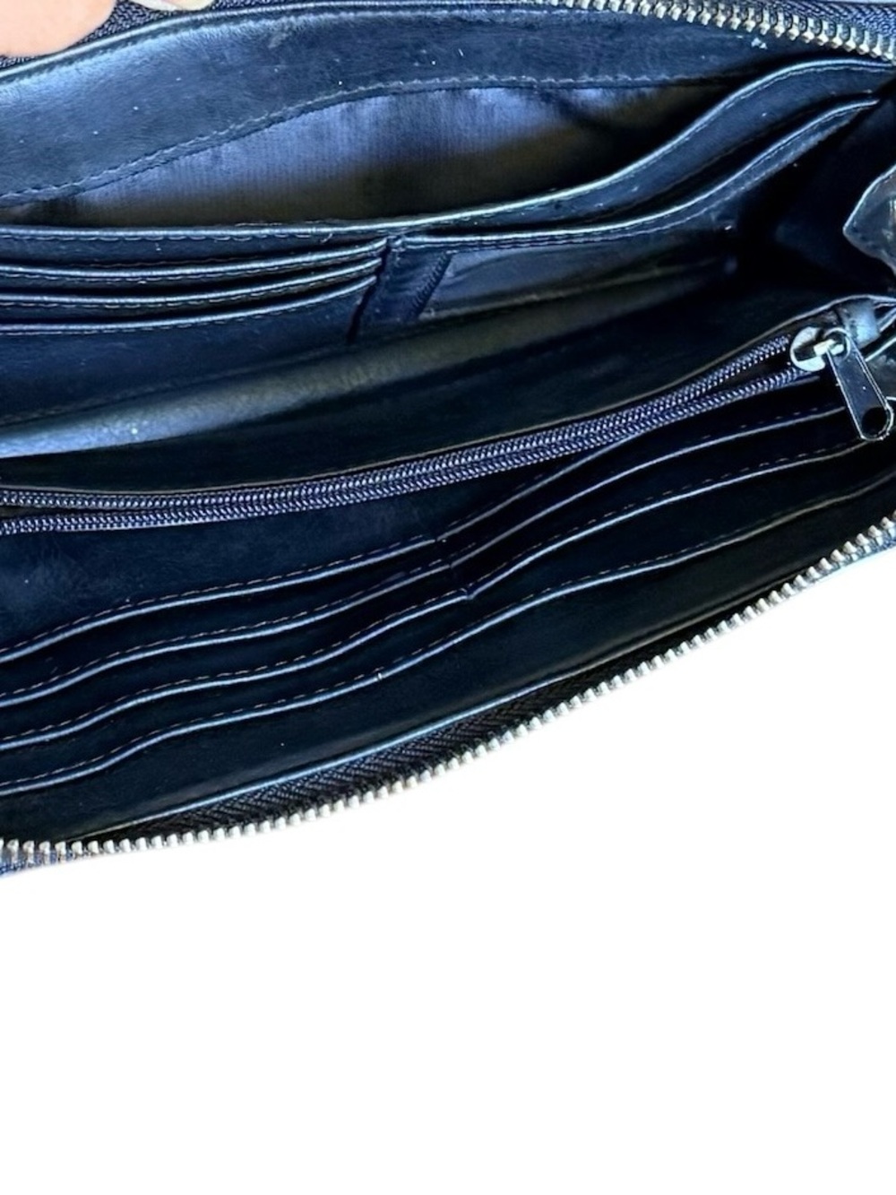 Esprit Black Zip Wallet with Metal Logo - Picture 5 of 9